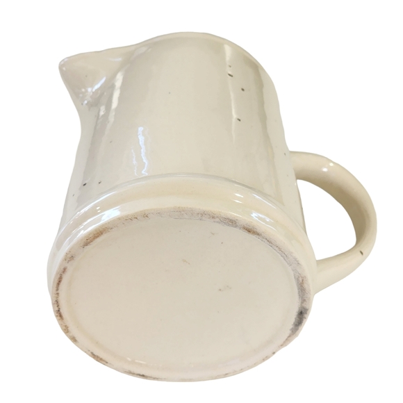 Vintage Bone White Ceramic Pitcher Embossed Hen Farmhouse Style‎ 6H x 8W - Picture 7 of 8